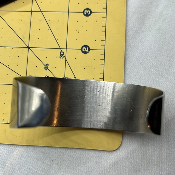 Vintage Large stainless steel rhinestone peacock feather cuff bracelet - Picture 13 of 13